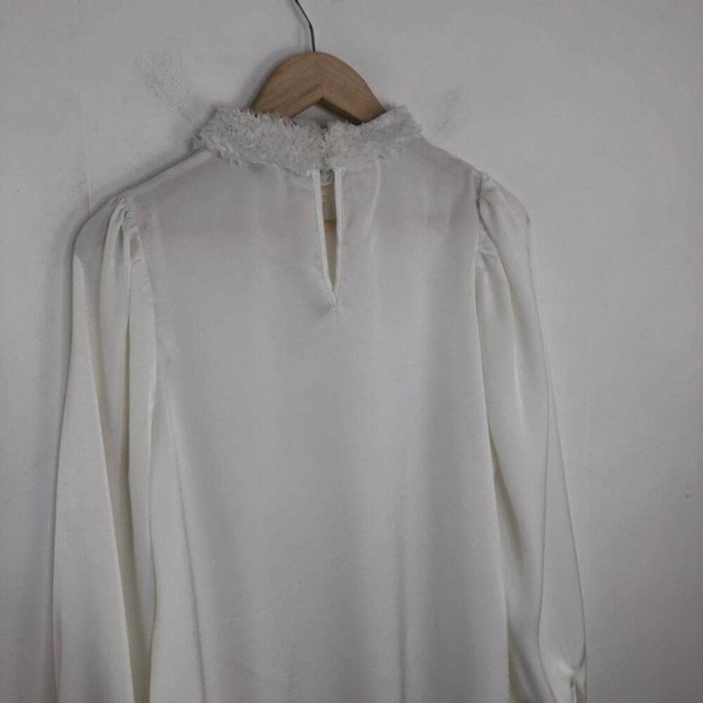 FATE White Embellished Neck Top Blouse Size Medium - Picture 10 of 10
